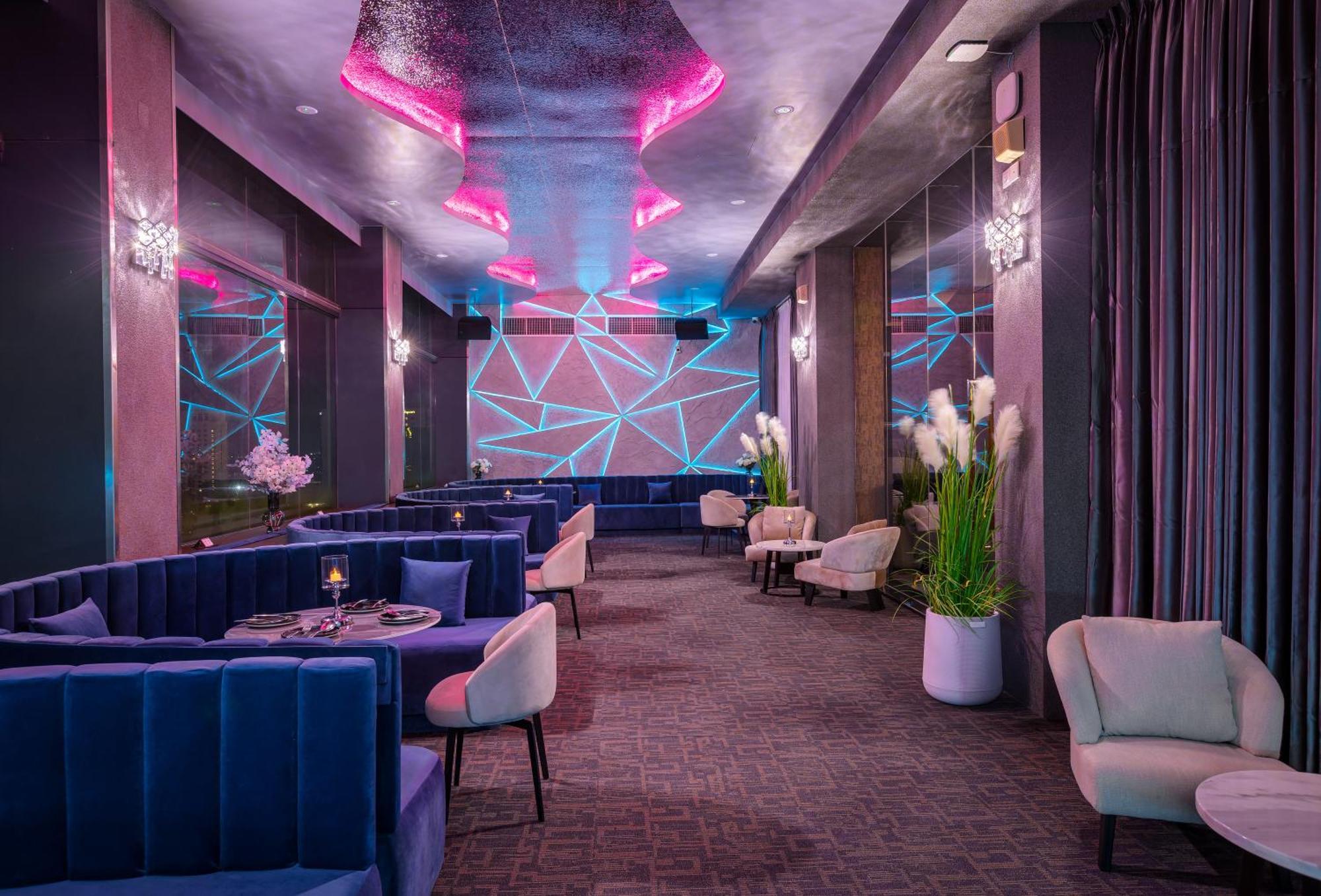Yangon Thanlwin Hotel エクステリア 写真